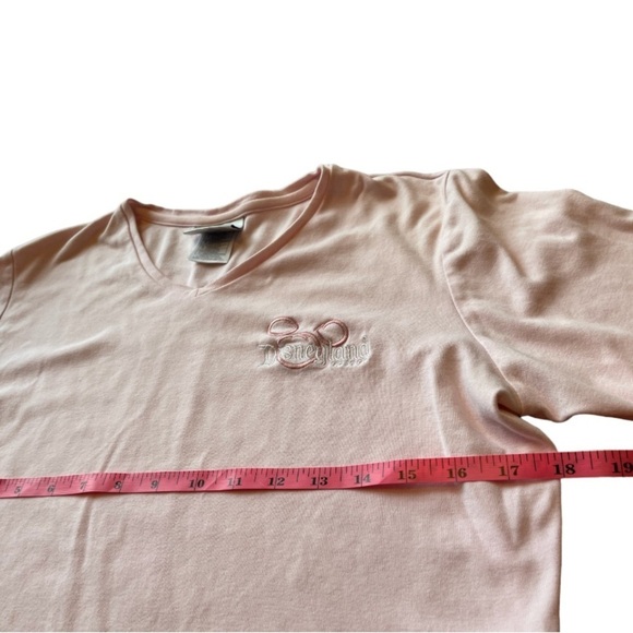 Disney Resort wear women’s v neck light pink long sleeve pullover with logo LG - Picture 3 of 7